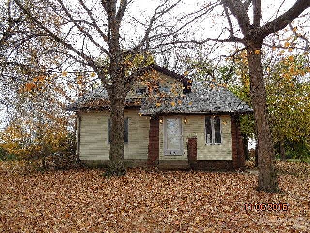 7225 Old Boonville Hwy MLS# 201552627