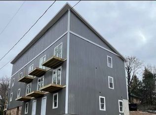 (Undisclosed Address), Berkeley Springs, WV 25411