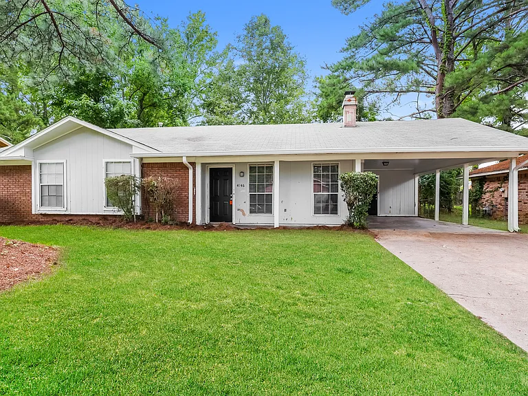 4946 Hanging Oak Dr — Photo 1
