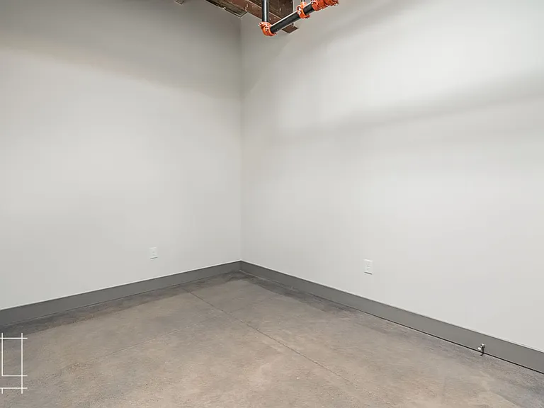 Wonder Bread Lofts — Photo 137