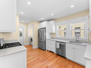 1579 Centre St #1, West Roxbury, MA 02132