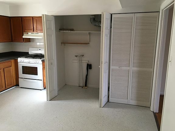 3rd image of 1300 New York Ave APT 7