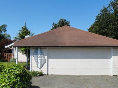 1270 Sanford Ave, Coos Bay, OR, 97420