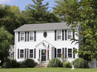 138 Caroline Dr, Taunton, MA 02780