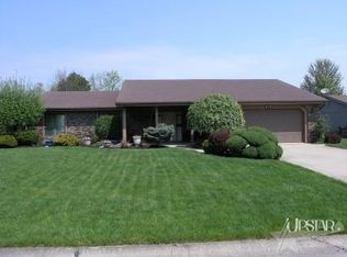 829 Glen Eagle Ln, Fort Wayne, IN 46845