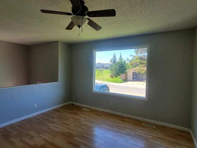 51 Westview Dr — Photo 3