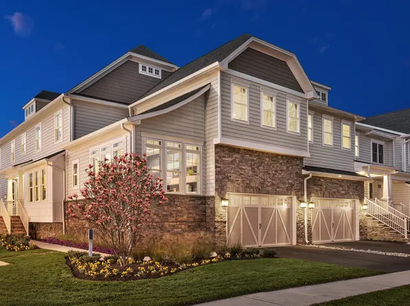 54 Lawley Dr, Lincroft, NJ 07738