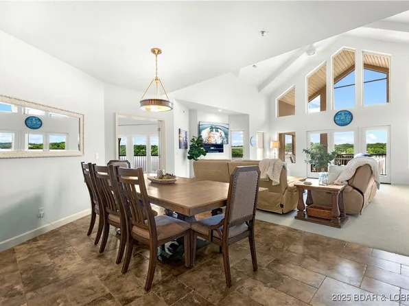 918 Tuscany #40, Camdenton, MO 65020