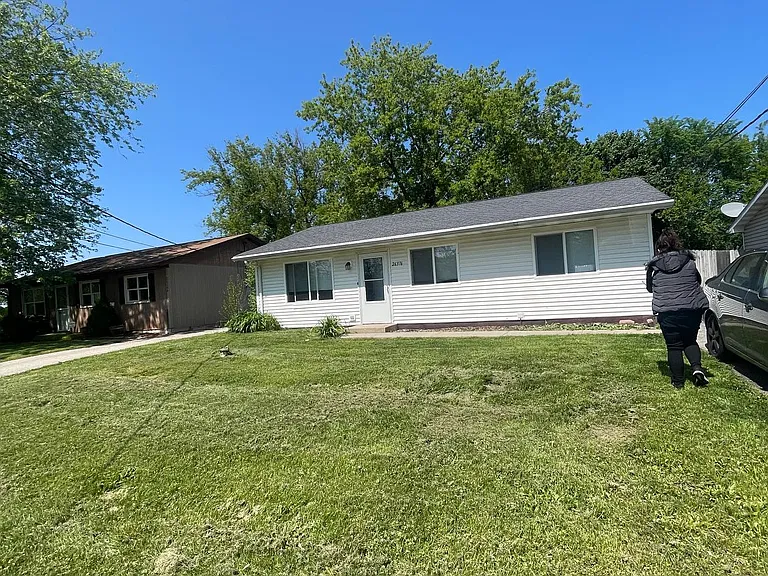 26376 W Blackhawk Ave — Photo 1