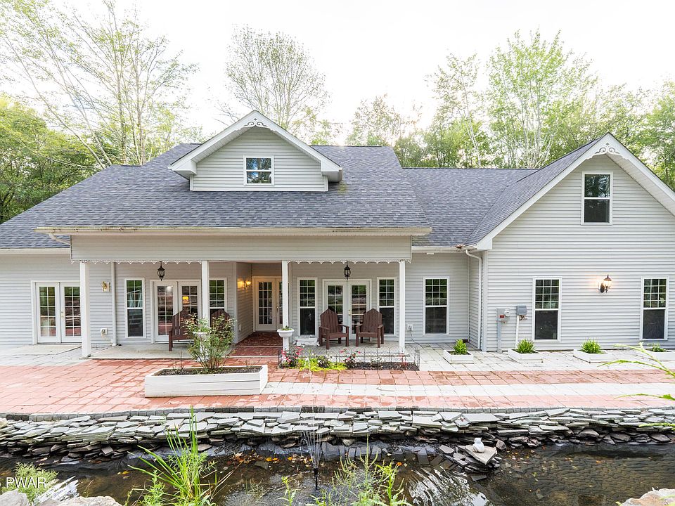 1st image of 126 Blue Heron Way