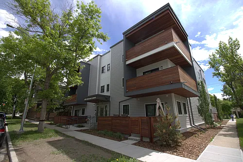 305 14th Ave NE #201 Photo 1