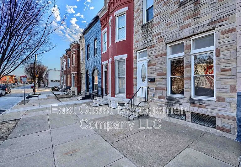 1616 N Fulton Ave — Photo 4