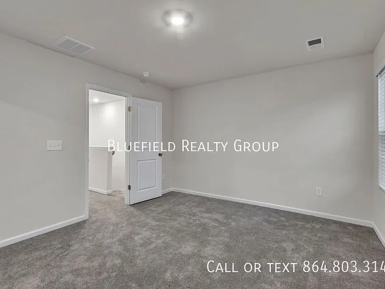 808 Harper St — Photo 15