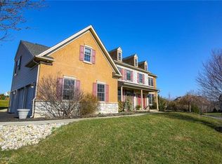 9337 Merlot Cir, Breinigsville, PA 18031