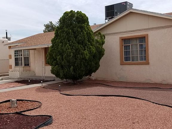 2nd image of 812 Burgess Dr