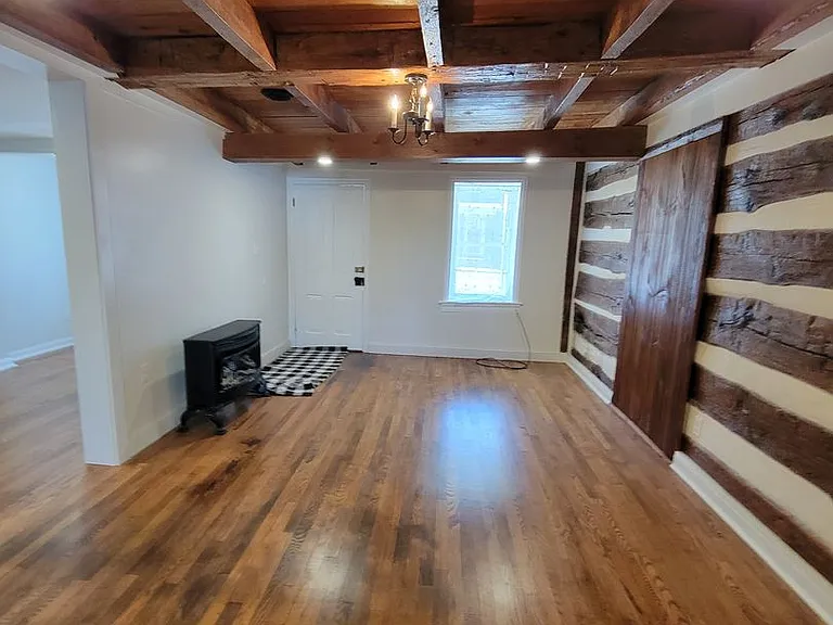 107-109 S Main St — Photo 3