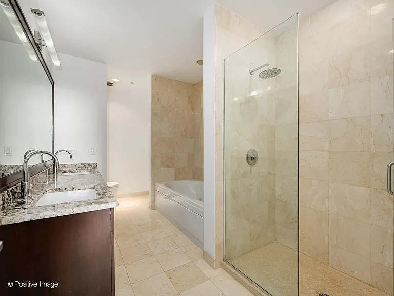 6 N Michigan Ave #80-J — Photo 15