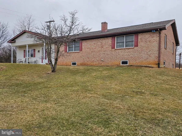 2021 War Admiral Blvd, Ranson, WV 25438