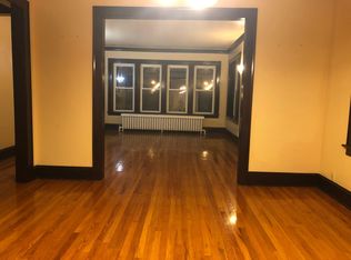 7444 N Artesian Ave #2, Chicago, IL 60645