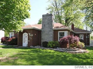 113 S Ruby Ln, Fairview Heights, IL 62208