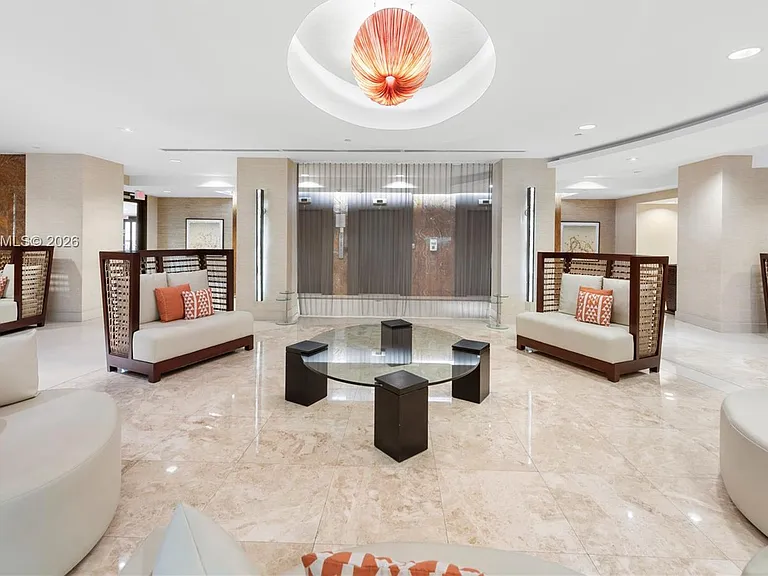 2555 Collins Ave #2014 — Photo 51