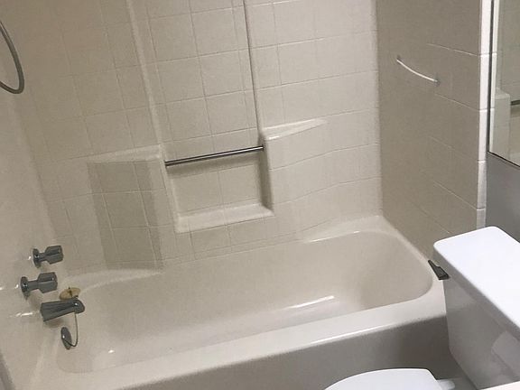 5th image of 705 Holston River Ct APT F