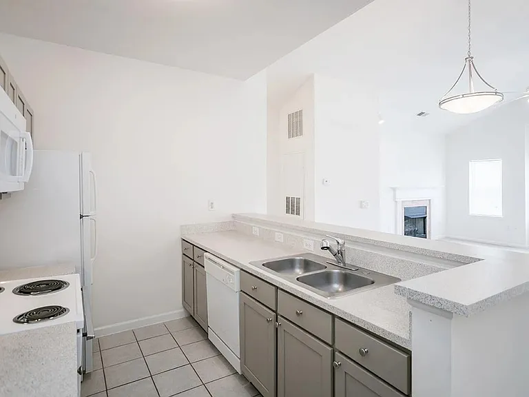4408 Amethyst Ct #1D — Photo 19