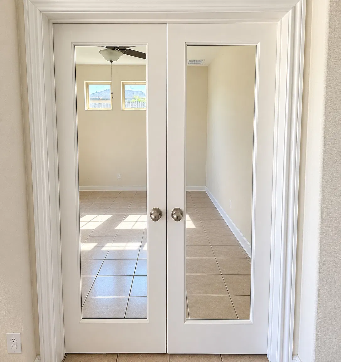 4 bed, 3.5 bath, 2850 sqft, $3,400 — Photo 4