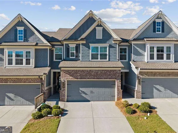 629 Isom Walk, Suwanee, GA 30024