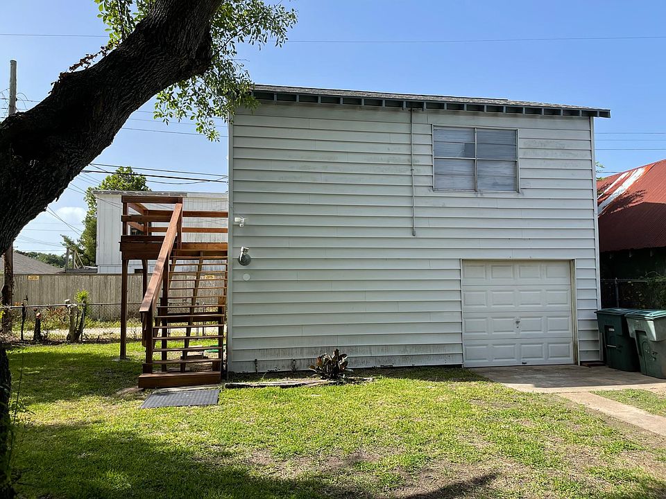 1st image of 4711 Avenue Q 1/2