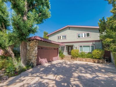 22155 Califa St, Woodland Hills, CA, 91367