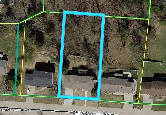 1st image of 2212 Cedarbrooke Dr