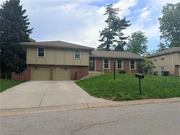 8026 Cleveland Ave, Kansas City, KS 66109