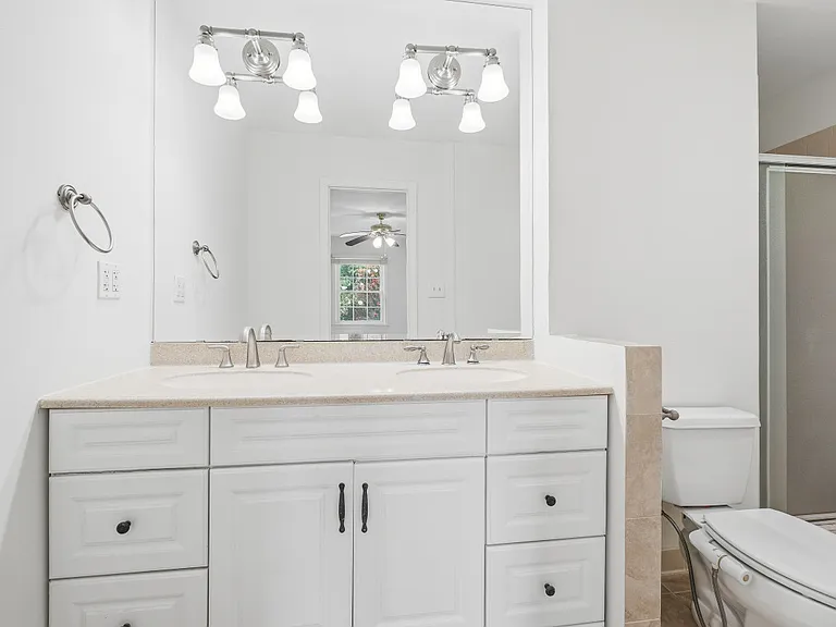 12027 Devilwood Dr — Photo 14