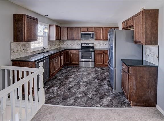 4th image of 15416 E 42nd Pl S