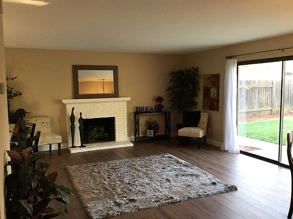 2nd image of 1149 Greenlea Ave