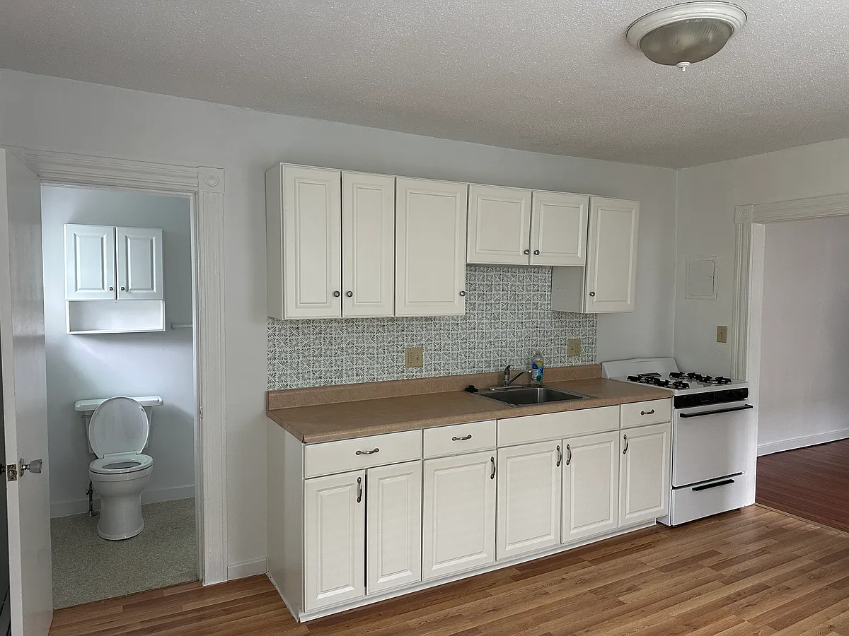 Kitchen - 23 Market St #A