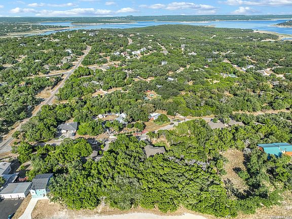 2nd image of 1591 Canyon Bend LOT 729