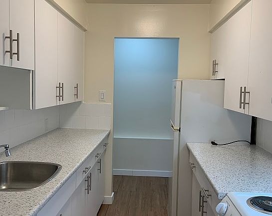 5th image of 8655 Cartier St #1520048