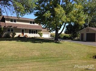 996 Bernard Rd, Bernard, IA 52032