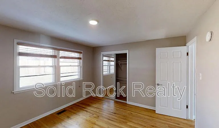 3012 W Saint Vrain St — Photo 10