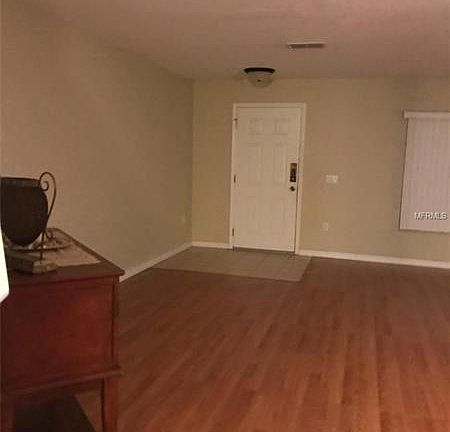 5th image of 403 Mallard Way