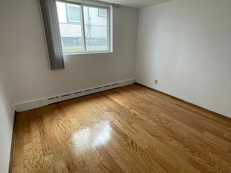 3805 Bryant Ave S — Photo 18