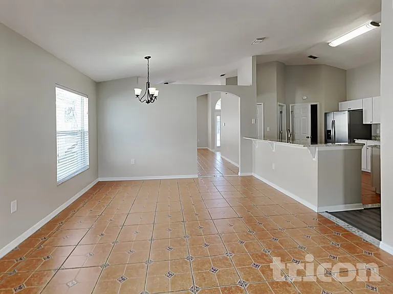 14131 Colonial Spring Way — Photo 6