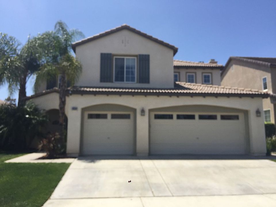 1st image of 43581 Tirano Dr