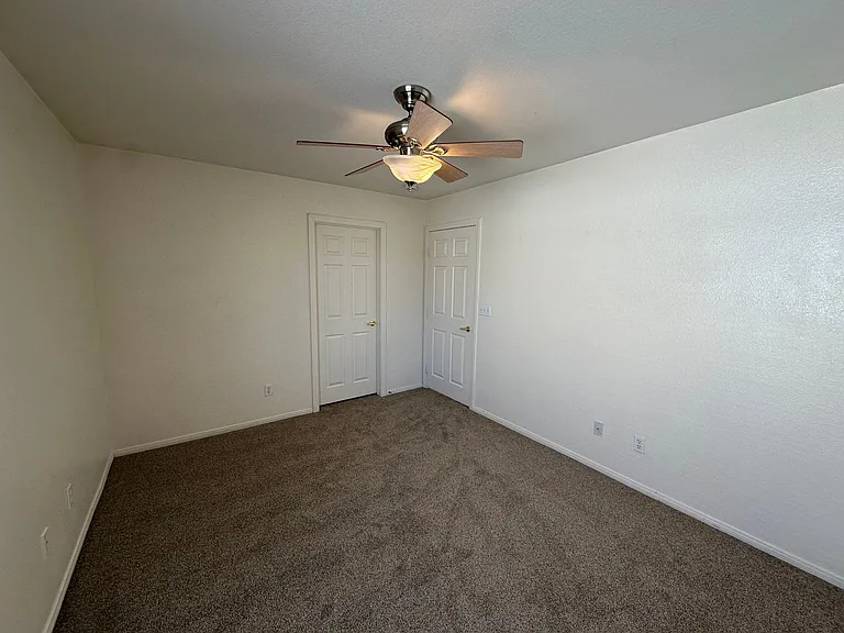6386 Pronghorn Ridge Ave — Photo 5