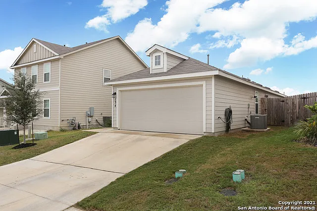 3 bed, 1450 sqft, $1,475 — Photo 2