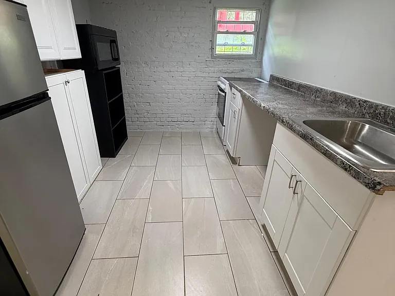 1633 Castleton Ave #K — Photo 1