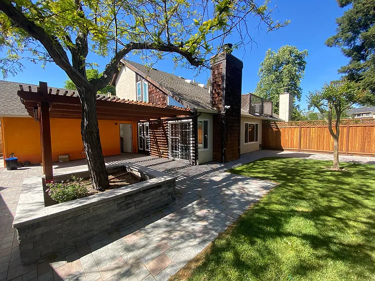 2581 Secretariat Dr — Photo 20
