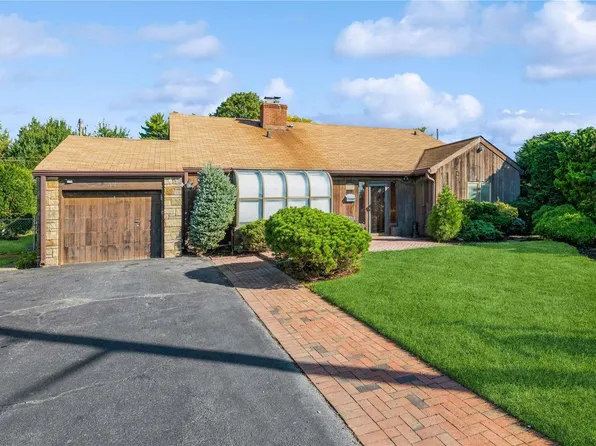 37 Judith Court, East Rockaway, NY 11518